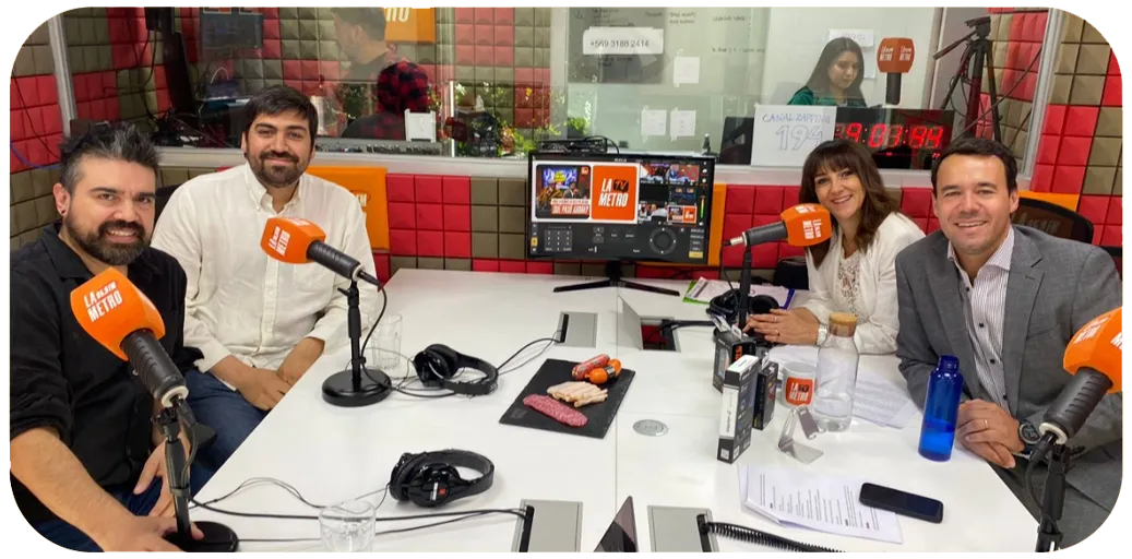 Una entrevista radial sobre el Día del Patrimonio Social